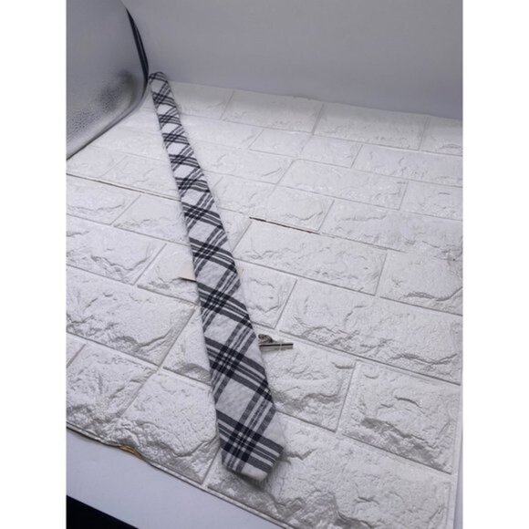 Skinny Tie Madness‎ - Men’s Plaid Tie Black White SKM2116 - Picture 8 of 11